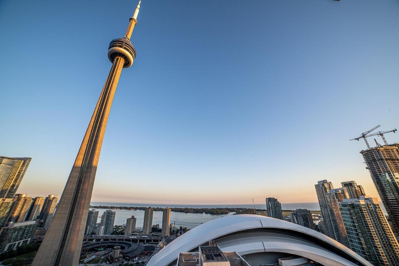 Designer Condo W/ Cn Tower View & Parking Toronto Exterior foto